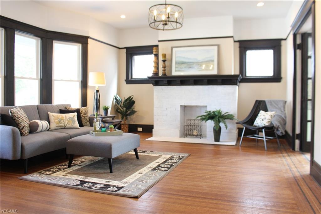 Edgewater Family Room